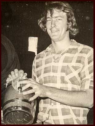 Schmeider's Cooperage Bundaberg Dave Schmeider 1982